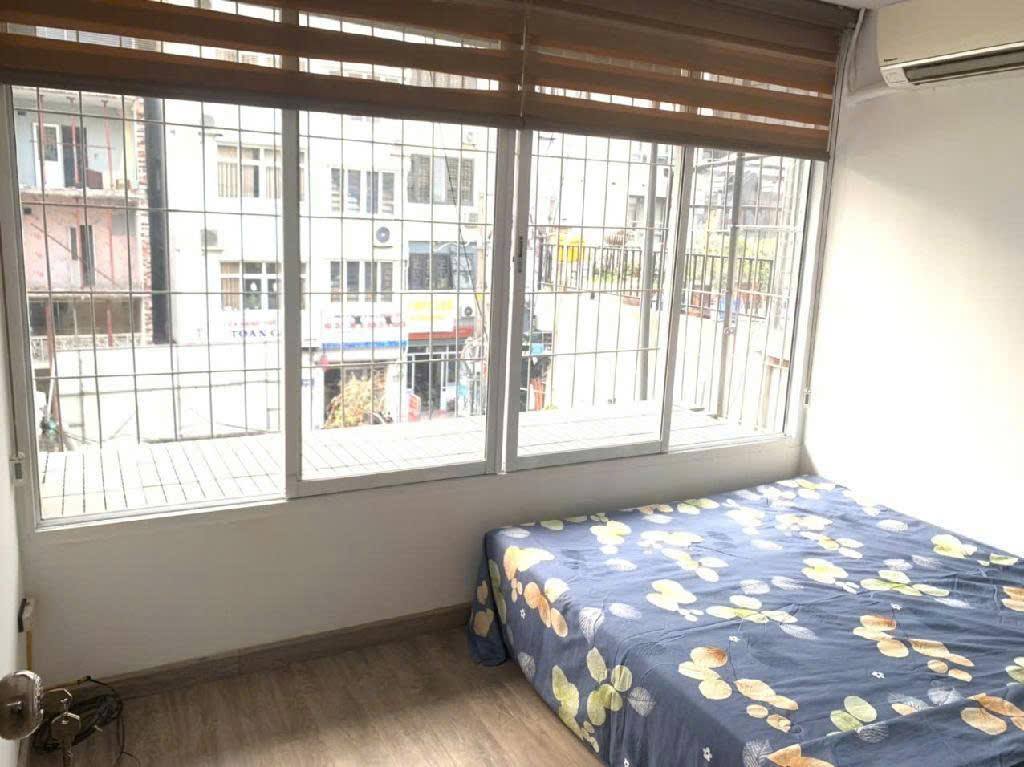 Cho thuê căn hộ Tập thể tầng 3 Kim Liên 55m2, 2 ngủ, 7 Triệu - Ảnh chính